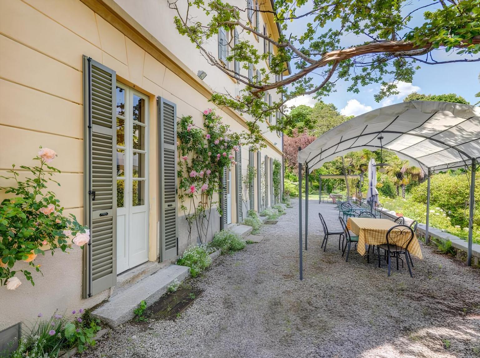 Villa Corti Lakeview Como Exteriér fotografie