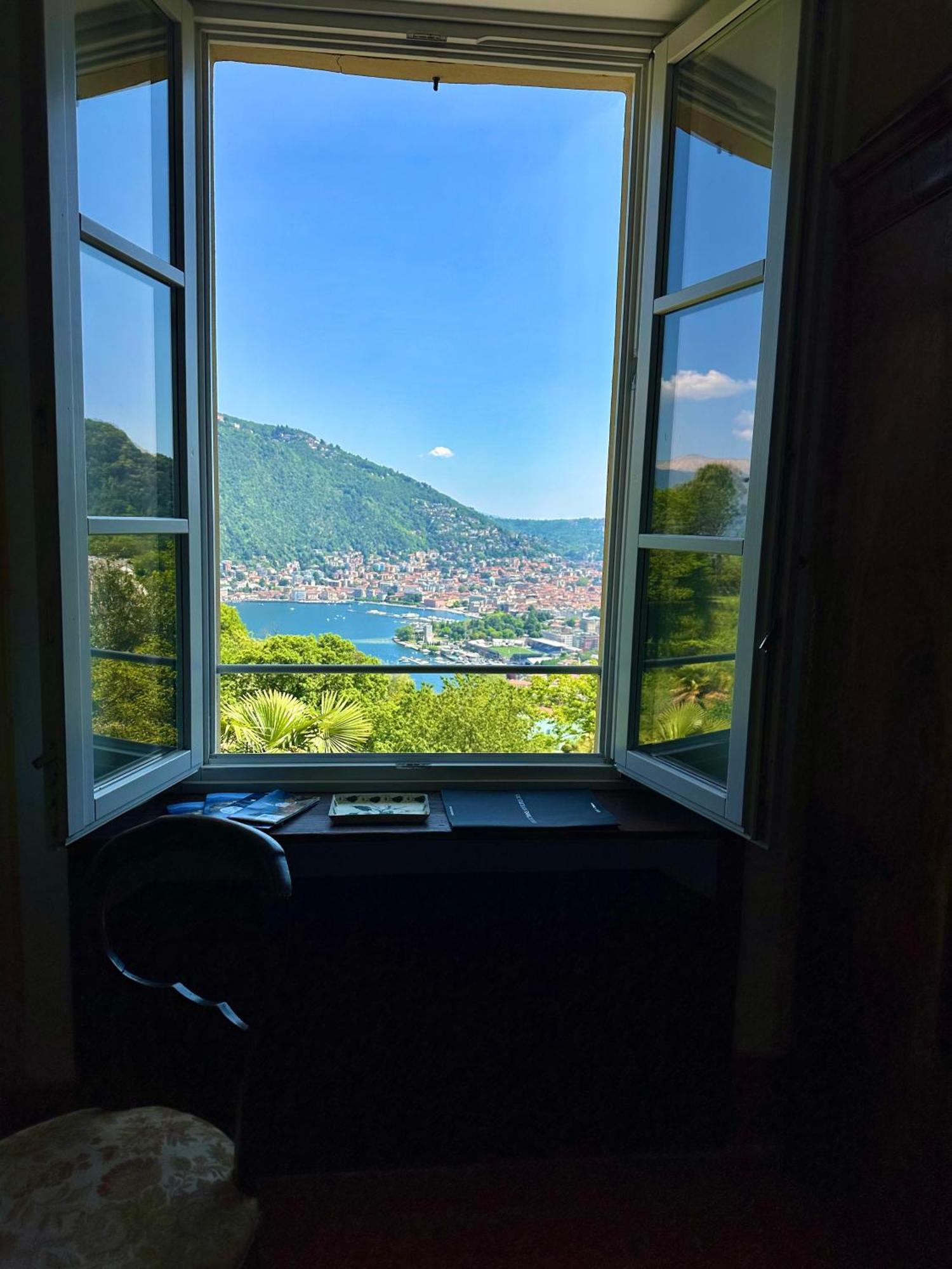 Villa Corti Lakeview Como Exteriér fotografie