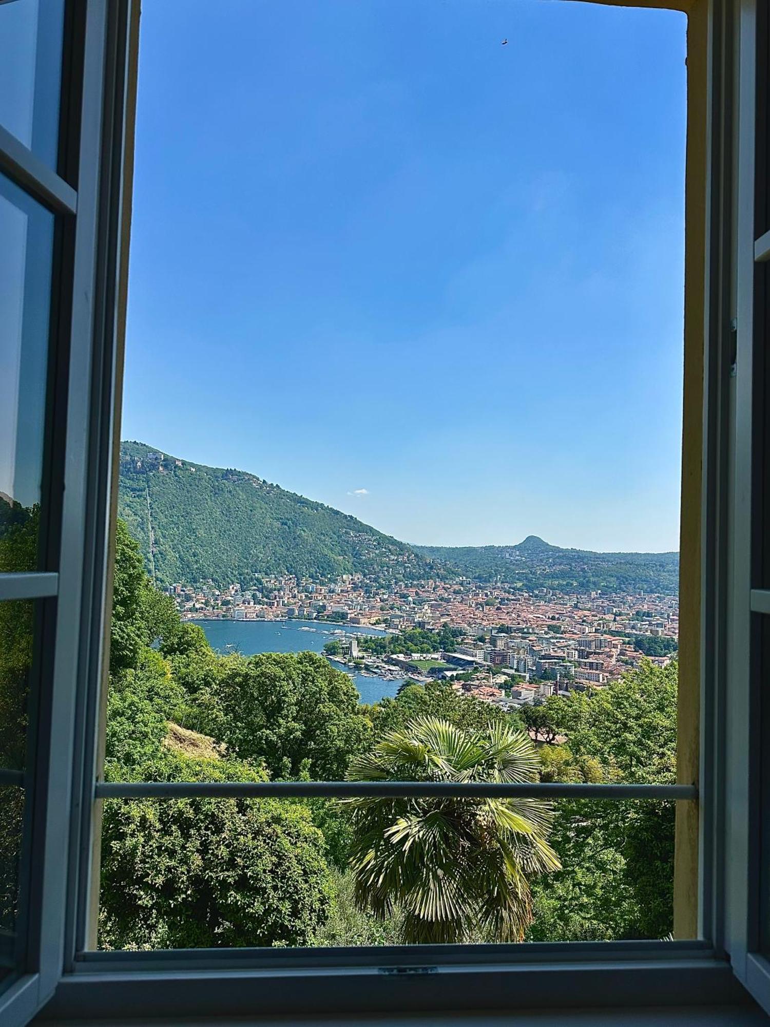 Villa Corti Lakeview Como Exteriér fotografie